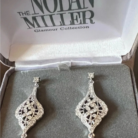 Vintage Nolan Miller Julia Crystal Drop Dangle Pierced Earrings Flower - Picture 3 of 4